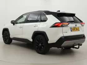 Toyota RAV4 (2022) thumbnail 5