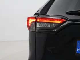 Toyota RAV4 (2022) thumbnail 18