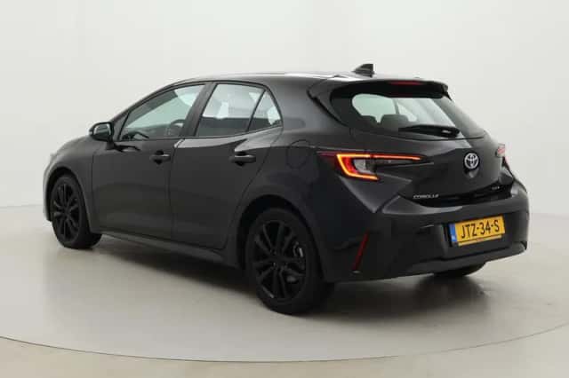 Toyota Corolla (2025) thumbnail 4