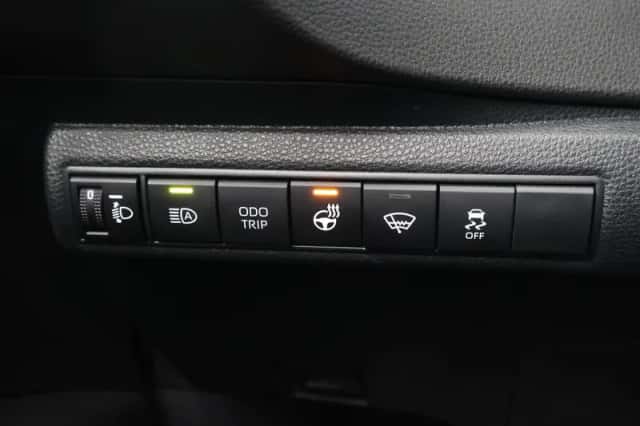 Toyota Corolla (2025) thumbnail 6