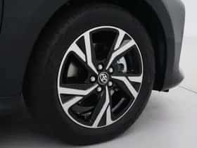 Toyota Yaris (2025) thumbnail 15