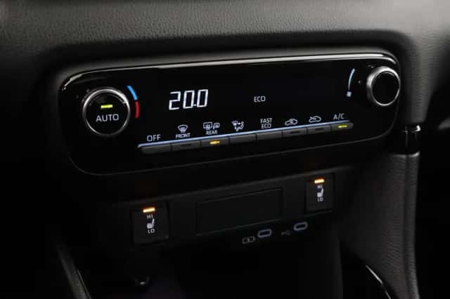 Toyota Yaris (2025) thumbnail 6