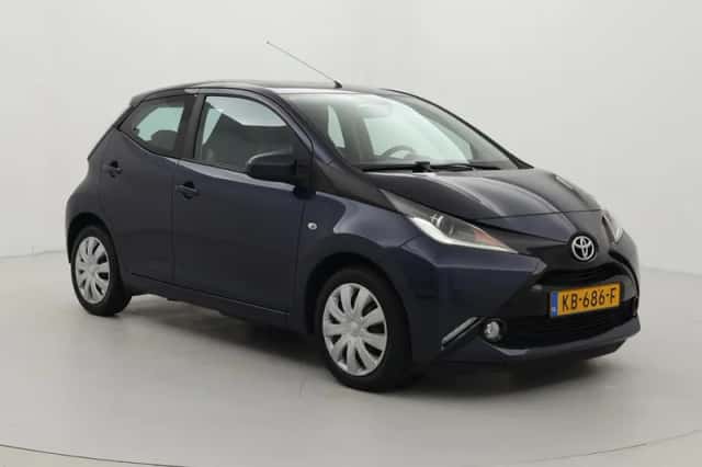 Toyota Aygo (2016) thumbnail 1
