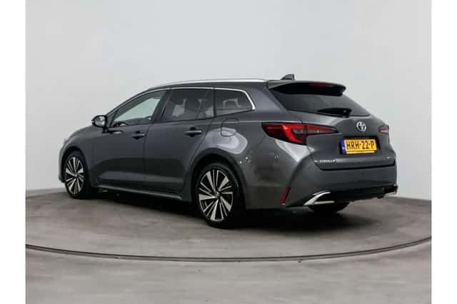 Toyota Corolla (2025) thumbnail 4