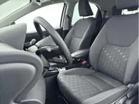 Toyota Yaris (2025) thumbnail 9