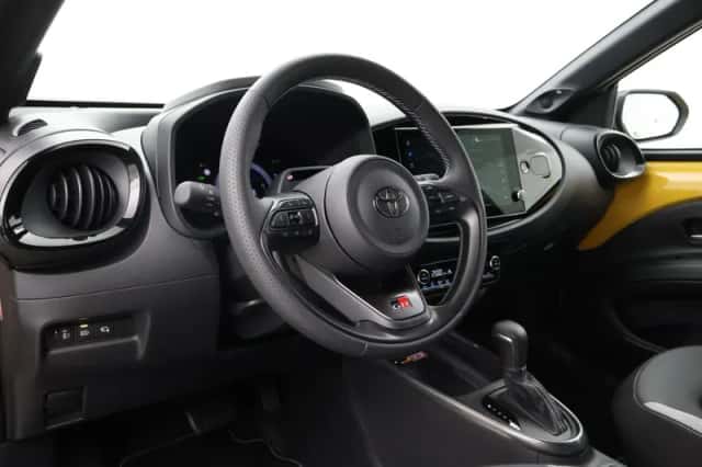 Toyota Aygo X (2025) thumbnail 2