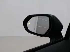 Toyota Corolla (2025) thumbnail 7