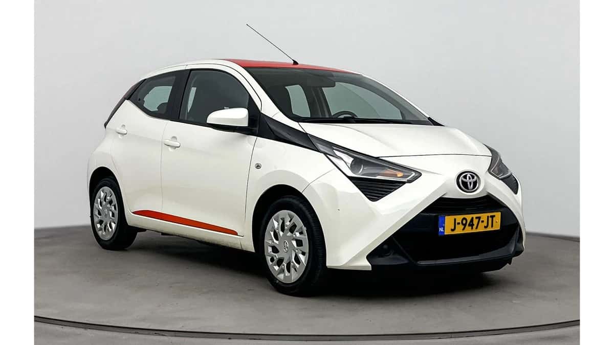 Toyota Aygo (2020) — foto 1