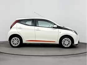 Toyota Aygo (2020) thumbnail 11