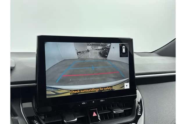 Toyota Corolla (2025) thumbnail 6