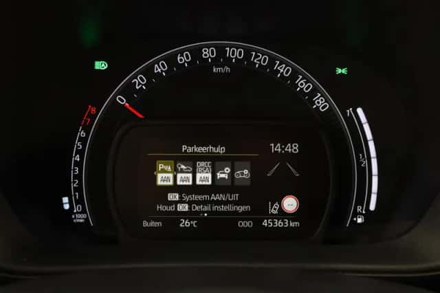 Toyota Aygo X (2022) thumbnail 3