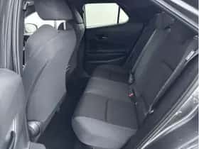 Toyota C-HR (2025) thumbnail 19