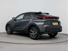 Toyota C-HR (2025) thumbnail 4