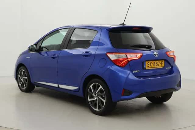 Toyota Yaris (2018) thumbnail 4
