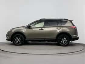 Toyota RAV4 (2016) thumbnail 15