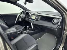 Toyota RAV4 (2016) thumbnail 27