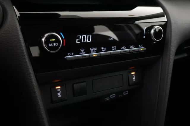 Toyota Yaris Cross (2025) thumbnail 6