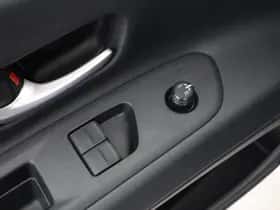Toyota Aygo X (2024) thumbnail 17