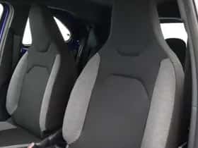 Toyota Aygo X (2024) thumbnail 10