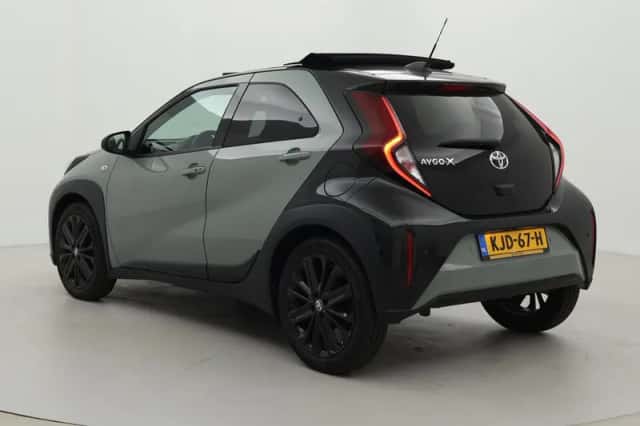Toyota Aygo X (2024) thumbnail 4