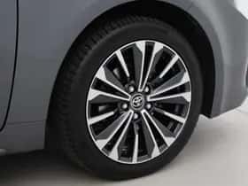 Toyota Corolla (2023) thumbnail 16