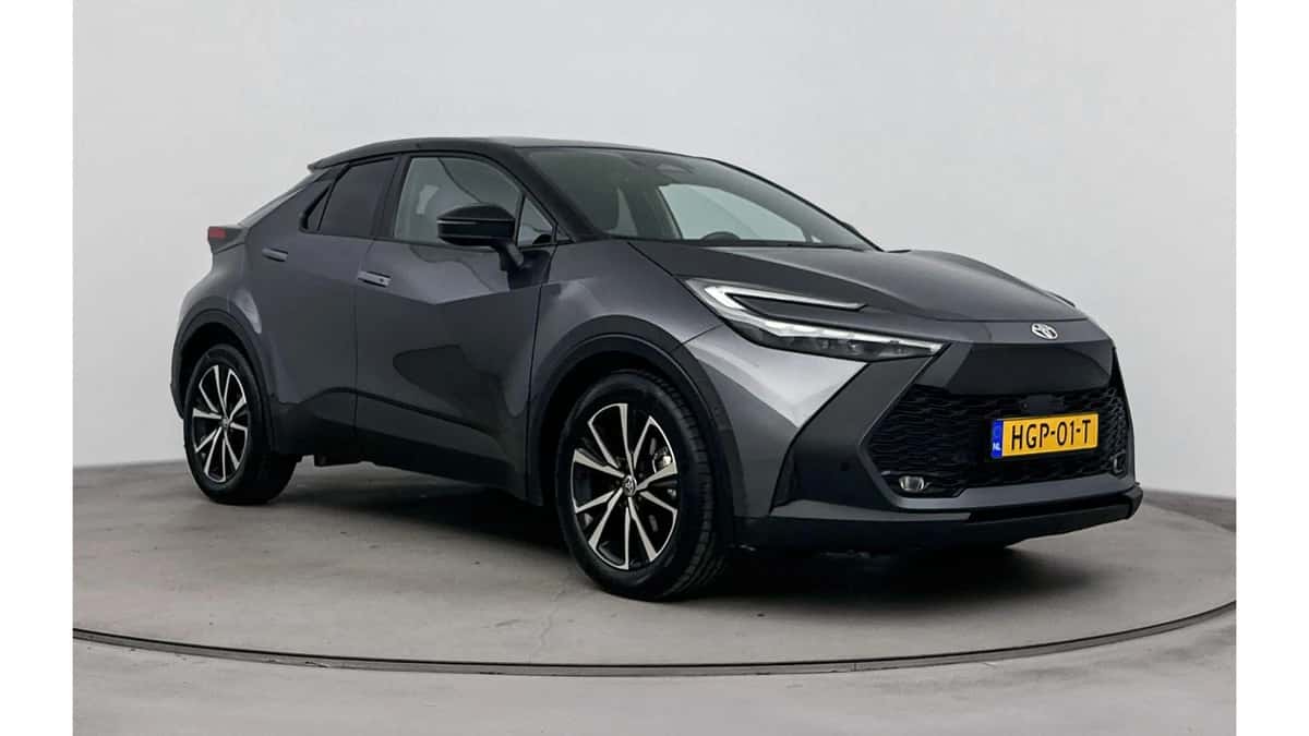 Toyota C-HR (2025) — foto 1