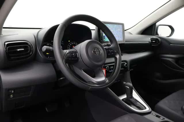 Toyota Yaris (2026) thumbnail 2