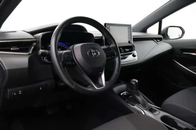 Toyota Corolla (2020) thumbnail 2