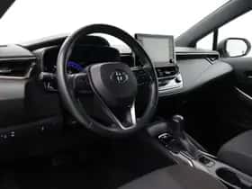 Toyota Corolla (2020) thumbnail 2