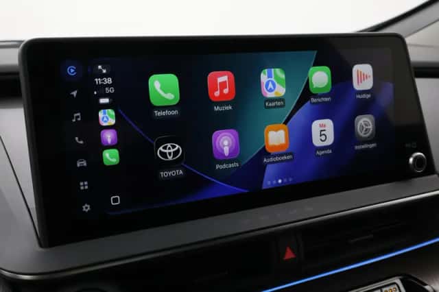 Toyota Prius (2024) thumbnail 6
