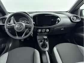 Toyota Aygo X (2025) thumbnail 2