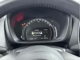 Toyota Aygo X (2025) thumbnail 3