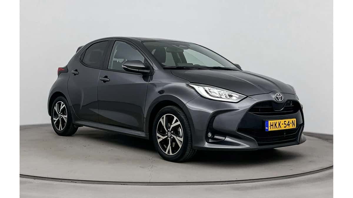 Toyota Yaris (2025) — foto 1