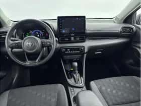 Toyota Yaris (2025) thumbnail 2