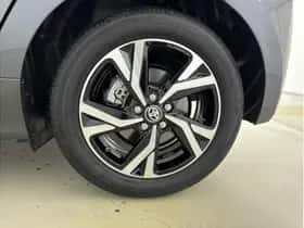 Toyota Yaris (2025) thumbnail 9