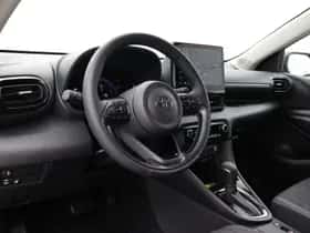 Toyota Yaris (2026) thumbnail 2