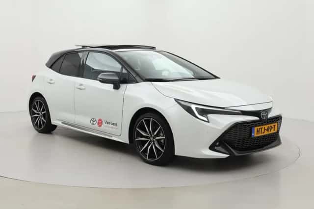 Toyota Corolla (2025) thumbnail 1