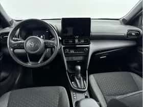 Toyota Yaris Cross (2024) thumbnail 2