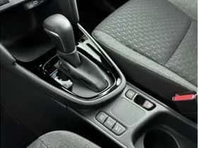 Toyota Yaris Cross (2024) thumbnail 17
