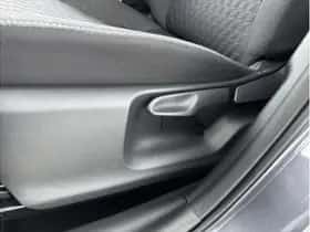 Toyota Yaris (2023) thumbnail 15