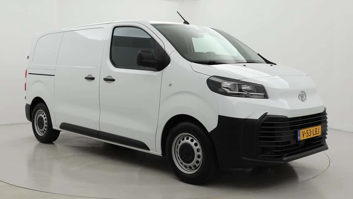 Toyota Proace (2024) — foto 1