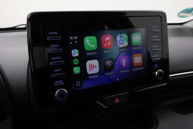 Toyota Yaris (2023) thumbnail 6