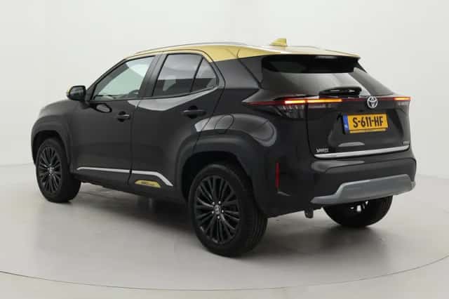 Toyota Yaris Cross (2021) thumbnail 4