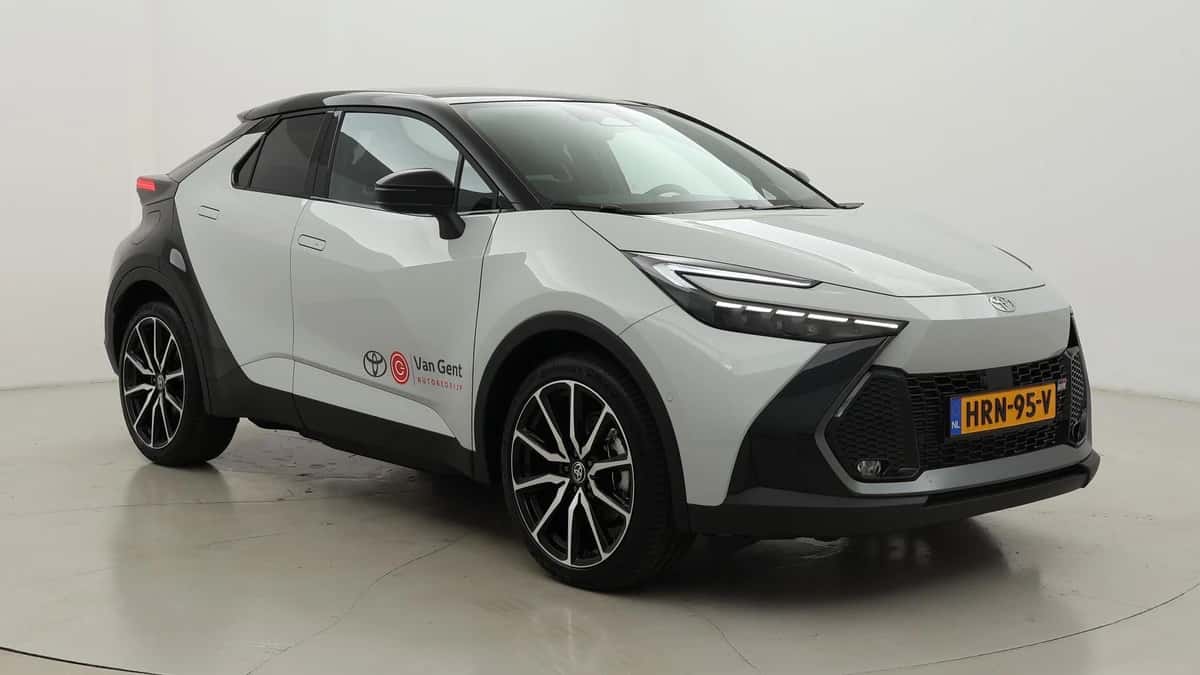 Toyota C-HR (2025) — foto 1