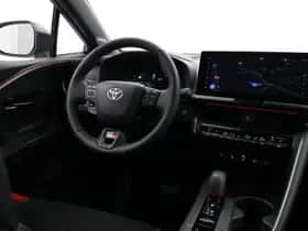 Toyota C-HR (2025) thumbnail 31