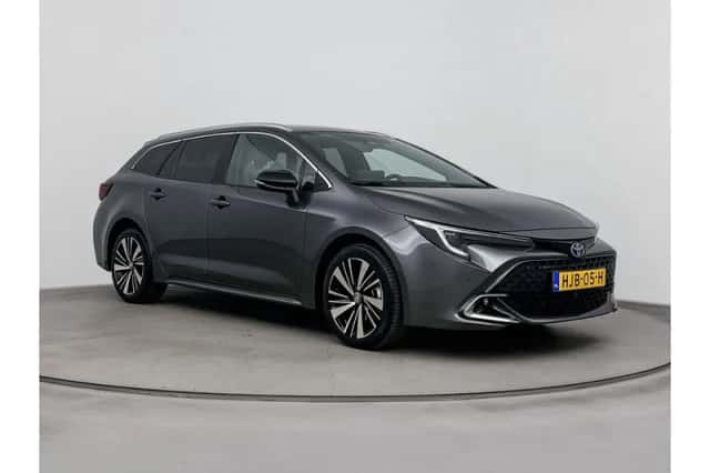 Toyota Corolla (2025) thumbnail 1
