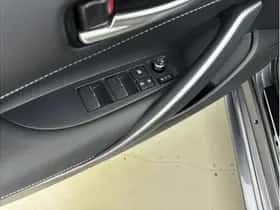 Toyota Corolla (2025) thumbnail 15