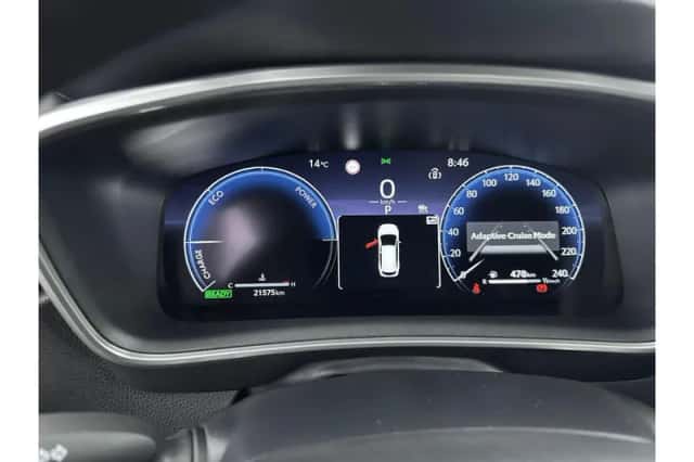 Toyota Corolla (2025) thumbnail 3