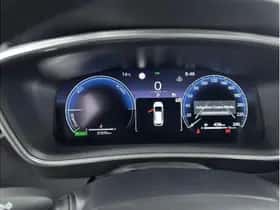 Toyota Corolla (2025) thumbnail 3