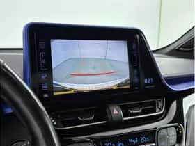 Toyota C-HR (2017) thumbnail 20